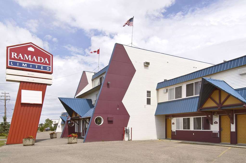 Ramada Limited Dawson Creek Exterior foto